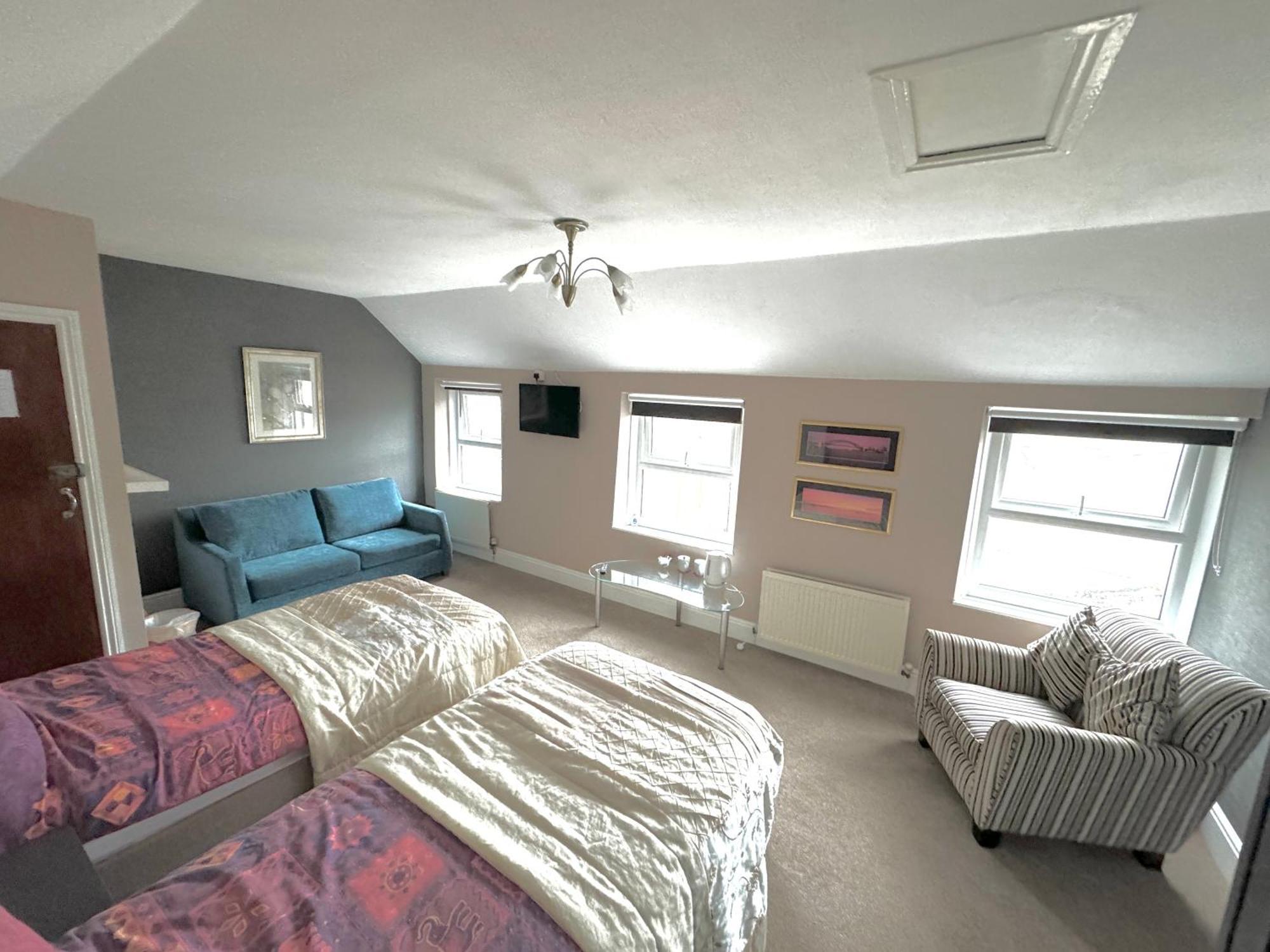 Ashfield Guesthouse Douglas Bagian luar foto